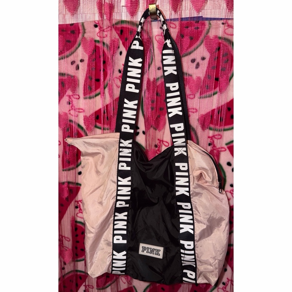 🩷 PINK Victoria's Secret Zip Up Tote Bag